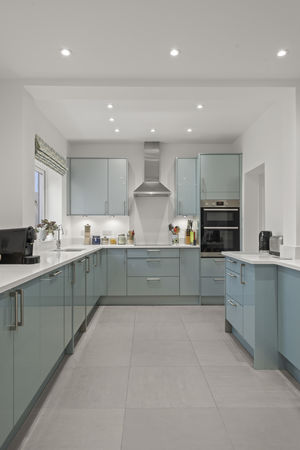 Photo 11- click for photo gallery